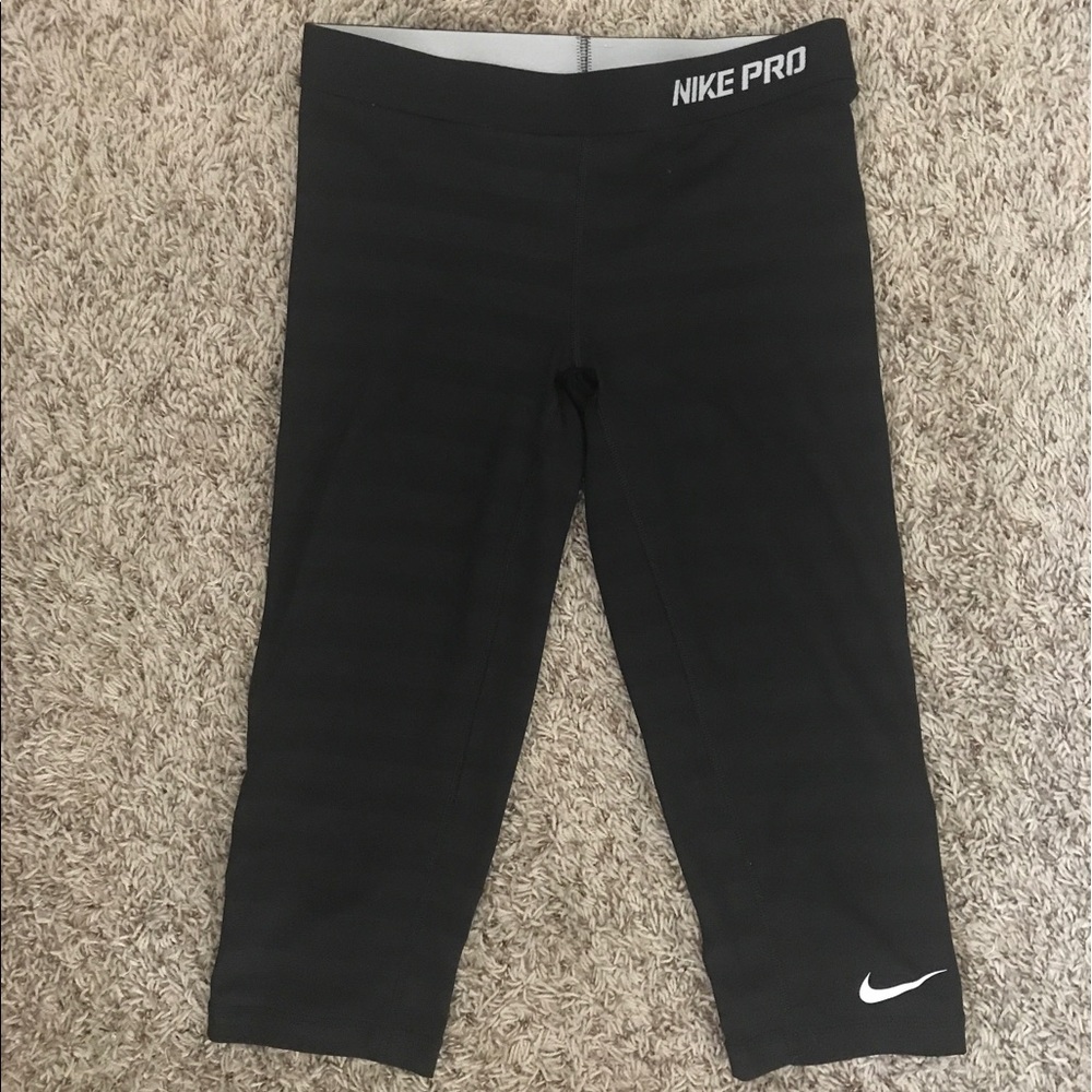 Nike pro workout pants