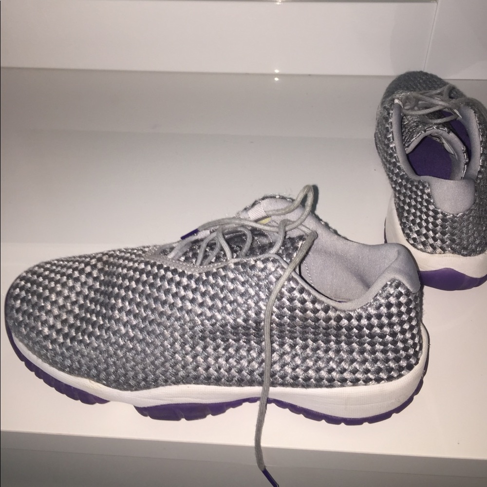 Jordan futures 7.5y