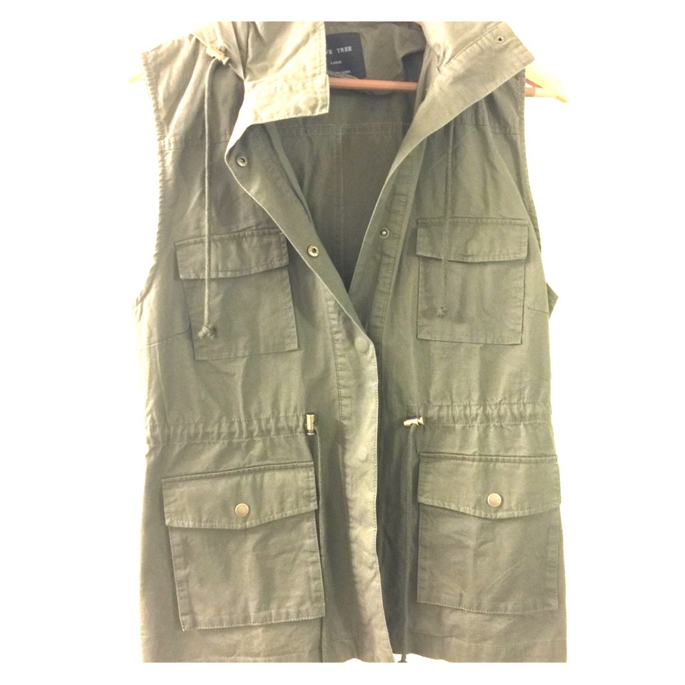 Utility vest - olive green