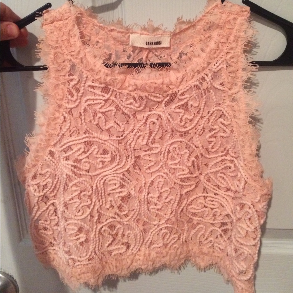 pink crop top