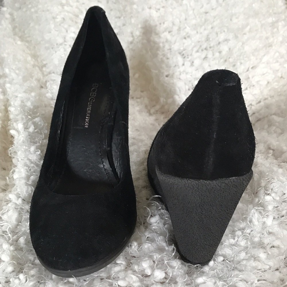 BCBG black suede wedge