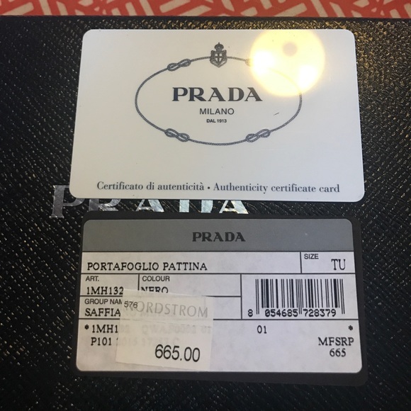 Prada wallet - Picture 2 of 6