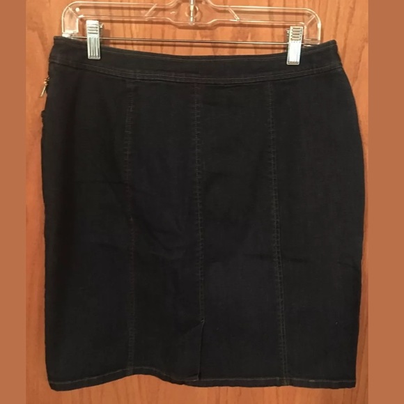 Sold - Picture 2 of 5