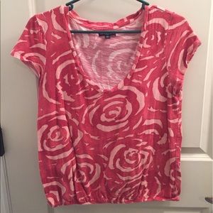 AEO Short Sleeve Rose Shirt🌹