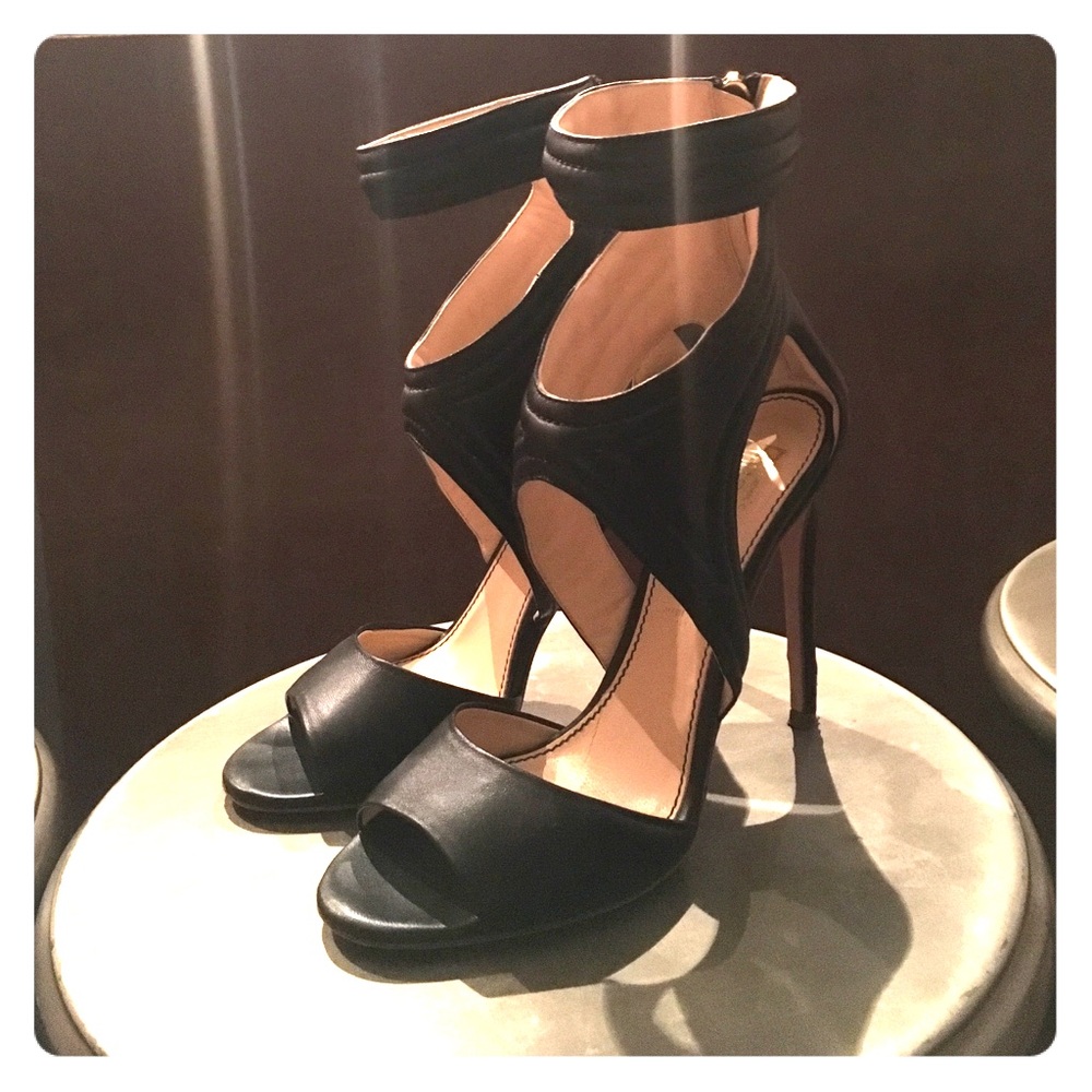 Jermone Rousseau black leather sandals