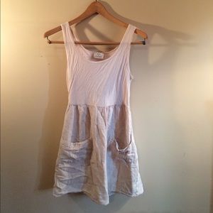 Keyhole back sundress