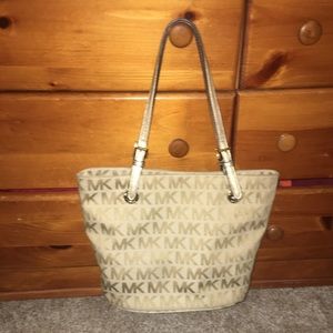 Michael Kors Signature Tote