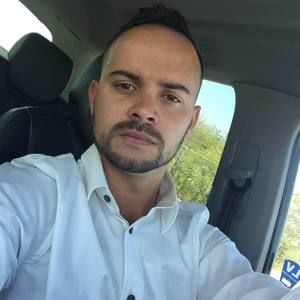 Meet your Posher, Douglas