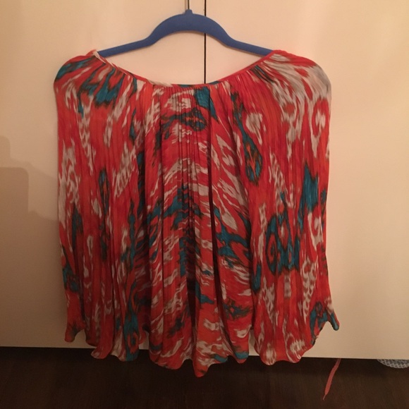 Michael Kors Blouse Size XS RUNS LARGE - Picture 2 of 5