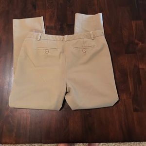 Fitted Khakis - Skinny leg, short - Van Heusen