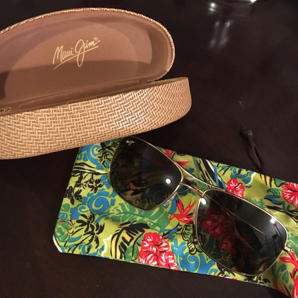 Authentic Maui Jim sunglasses. Wiki Wiki