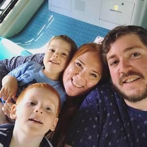 Meet your Posher, Leah