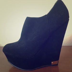 Steve Madden Wedges