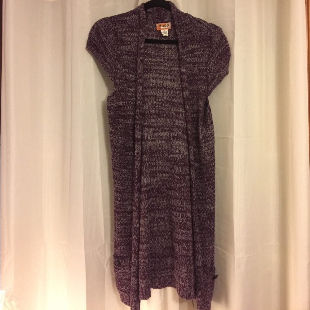 Knee length sweater with pockets!