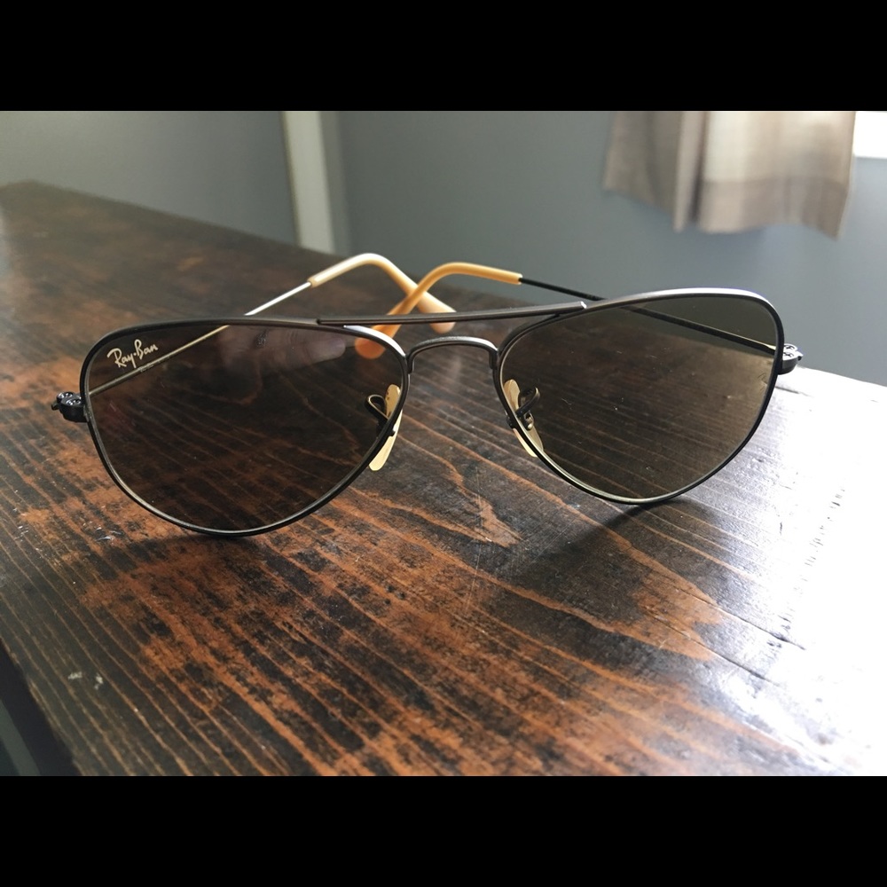 ✨SALE ✨ Ray-Ban Small Aviators