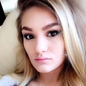 Meet your Posher, Chelsea