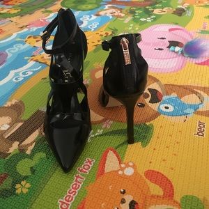 Ivanka trump stilettos