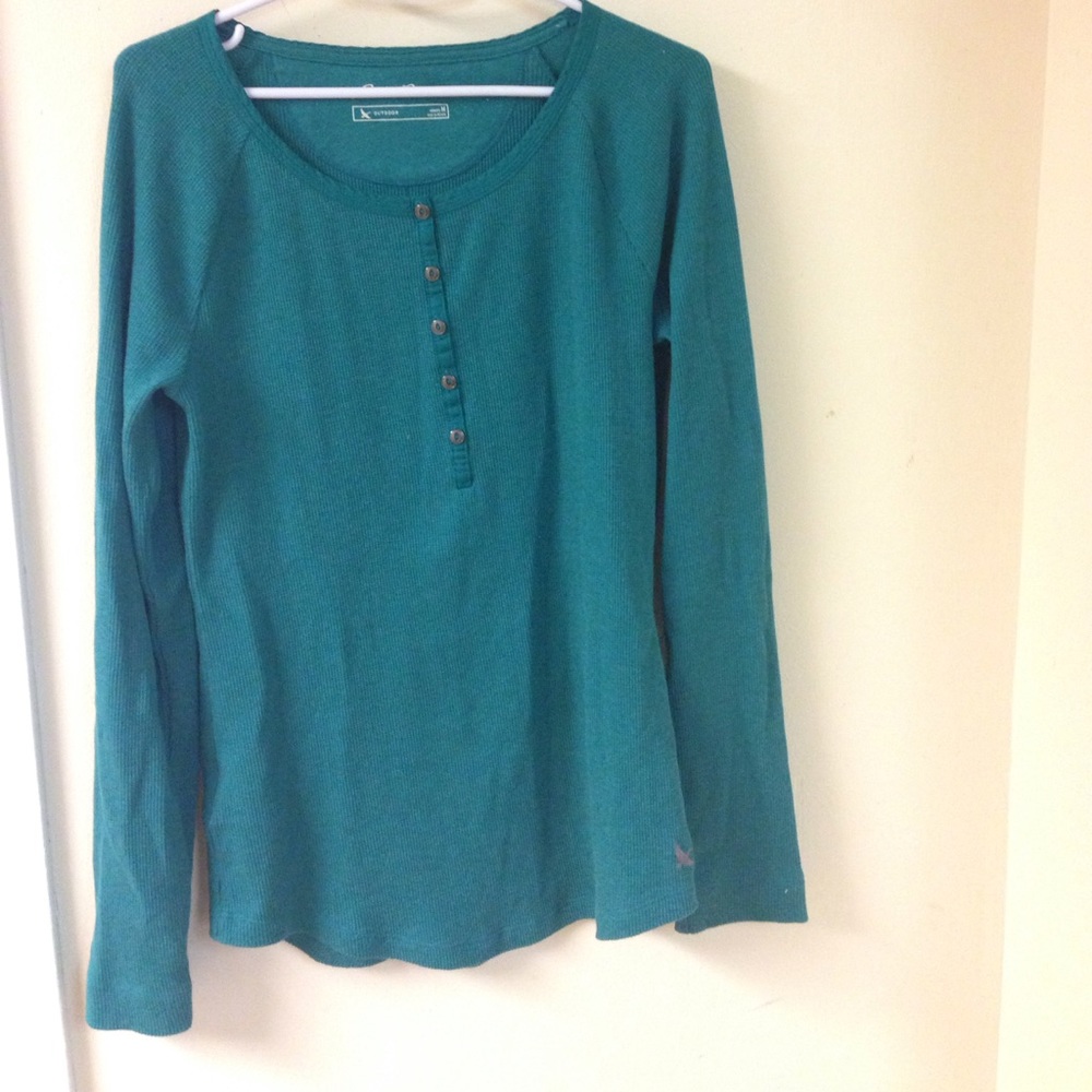 Long sleeve teal shirt