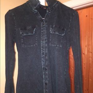 Rock & republic button up w key hole paid 69 new