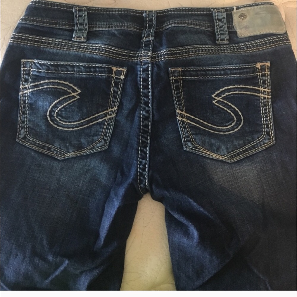 Women's Silver Brand Capri Pants