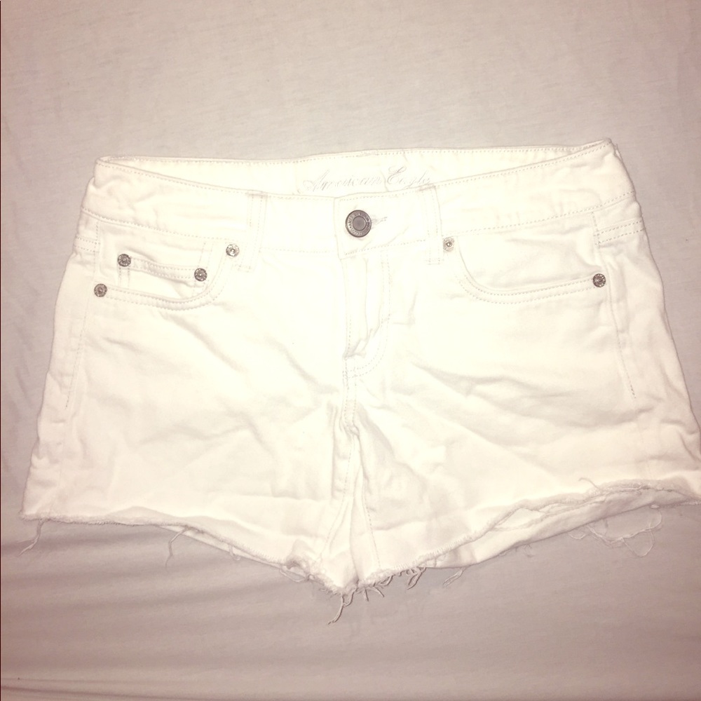 American Eagle white denim shorts