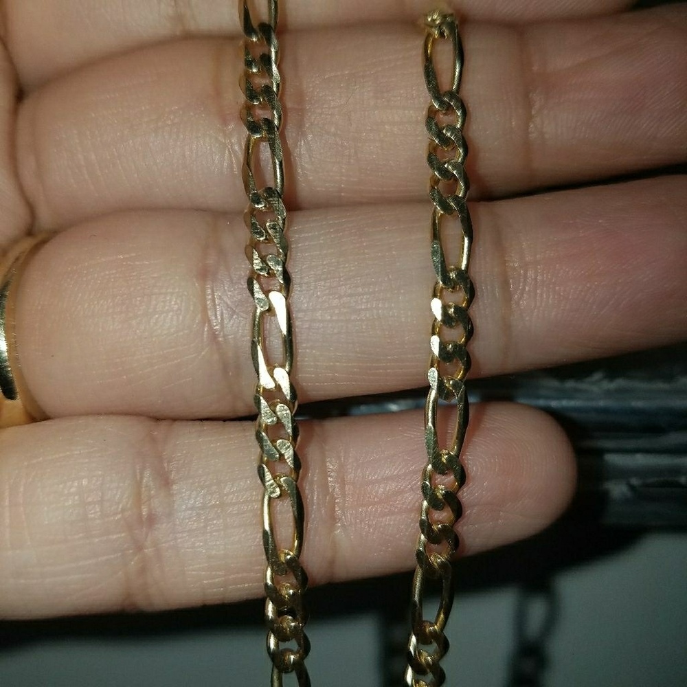 14k gold figaro bracelet