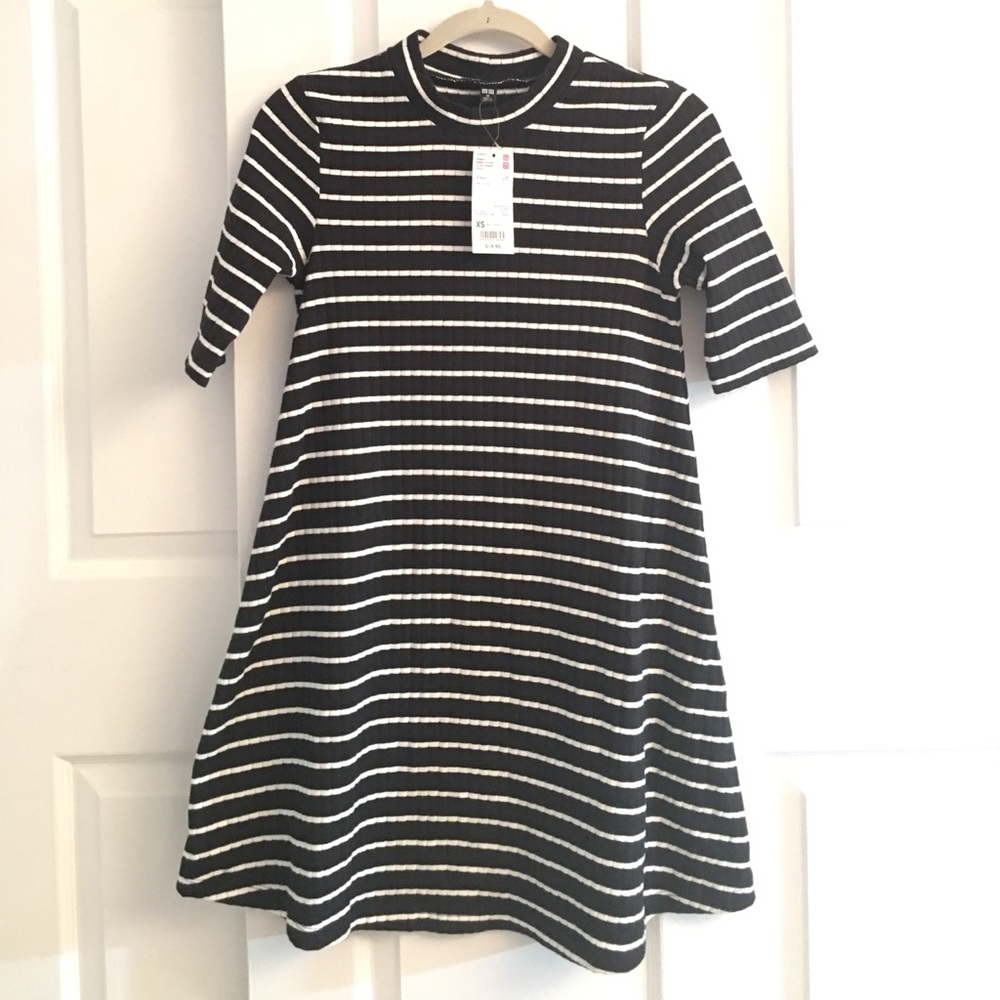 Uniqlo striped mock turtleneck high neck dress