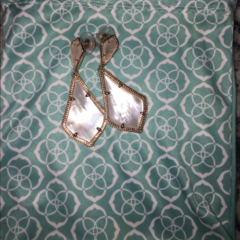 Kendra Scott Alexa earrings