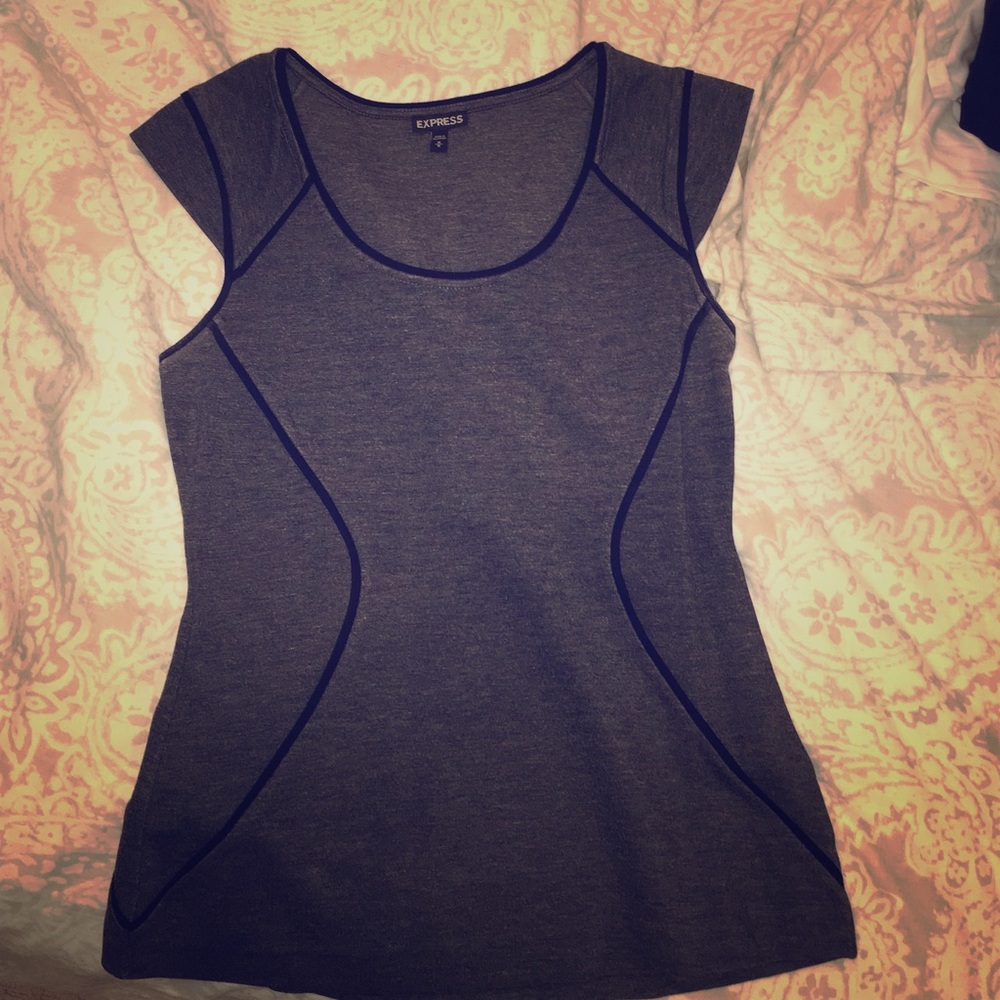 Express cap sleeve top
