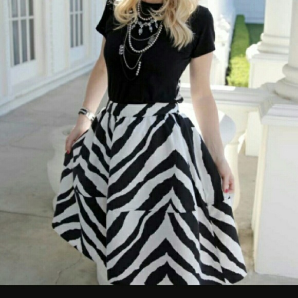 express zebra skirt