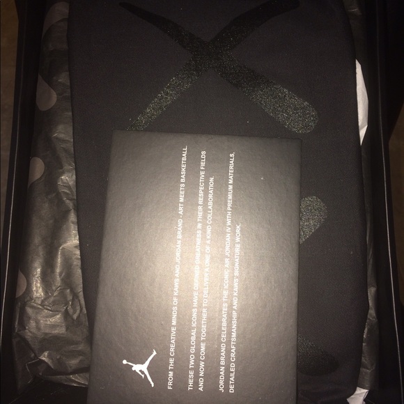 Jordan Kaws - Picture 4 of 4