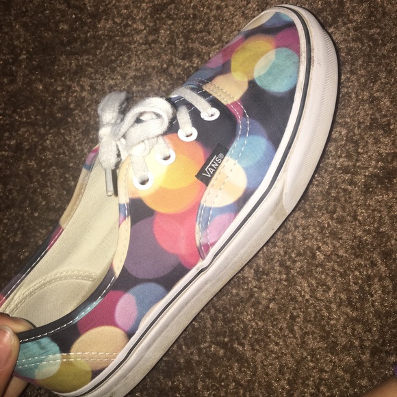Vans - Picture 1 of 2