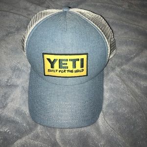 Never worn yeti hat