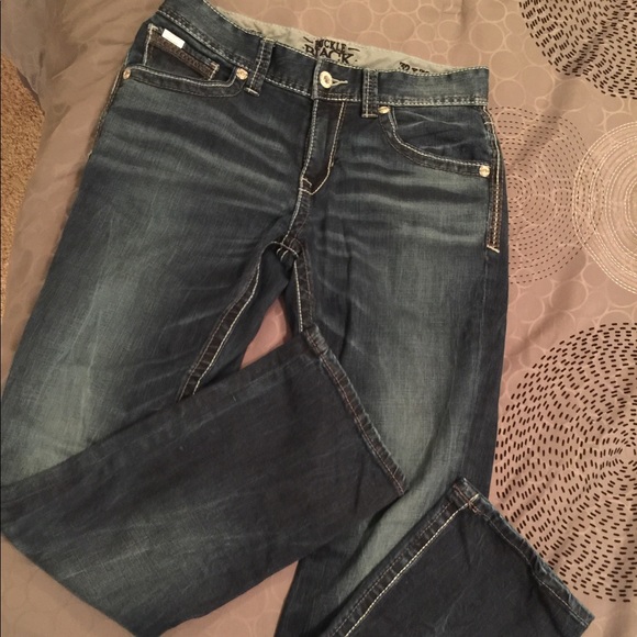 Men's Buckle Jeans - Picture 3 of 3