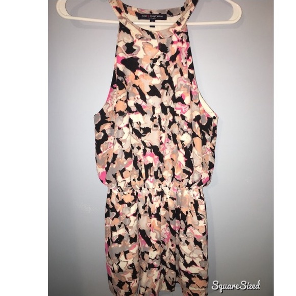 PERFECT SUMMER ROMPER - Picture 2 of 3