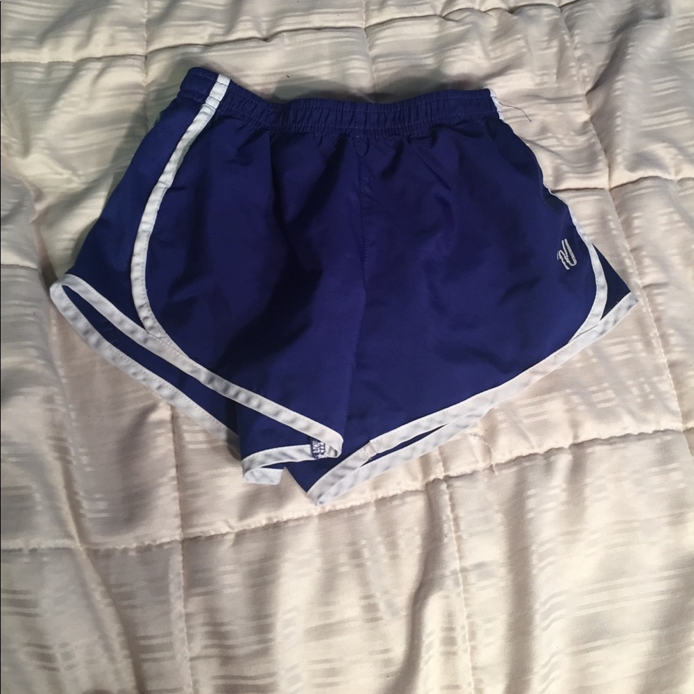 Athletic shorts
