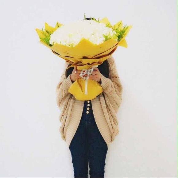 Sweater - Picture 3 of 3