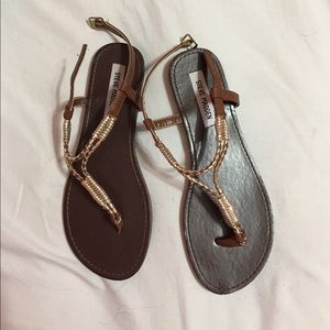 Steve Madden brown seeta sandals (size 8.5)