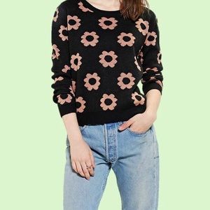 Soft Retro Daisy Sweater