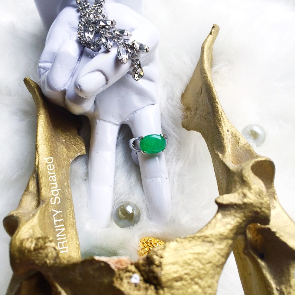 . {GREEN BERLY} Silver cocktail ring 8