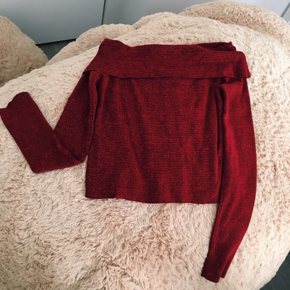 Top - Picture 1 of 3