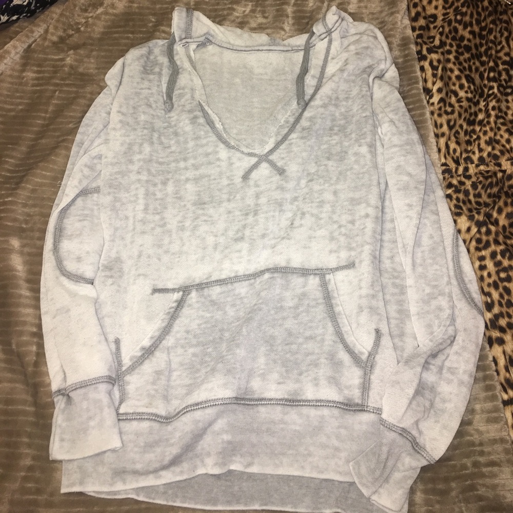 SUPER COMFY pull over that you need!!