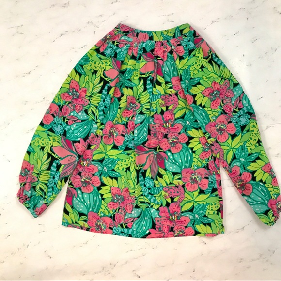 Lilly Pulitzer // Silk Elsa Top Skip on It Frog - Picture 5 of 7