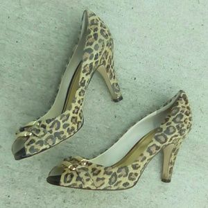 Anne Klein Peep Toe Cheetah Print Pumps Size 8.5