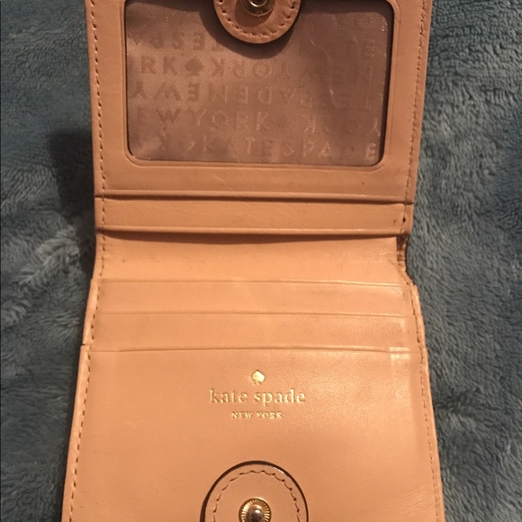 Kate Spade wallet - Picture 3 of 3