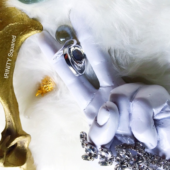 . {JASPER} Silver Victorian claw ring 9 - Picture 5 of 8