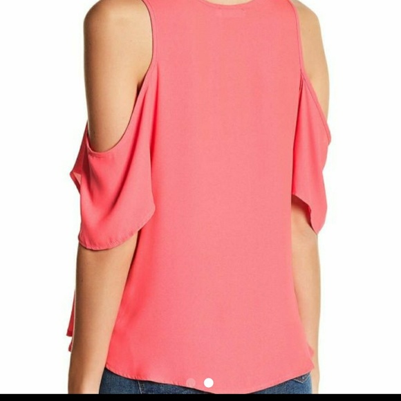 Cold Shoulder Top - Picture 2 of 2