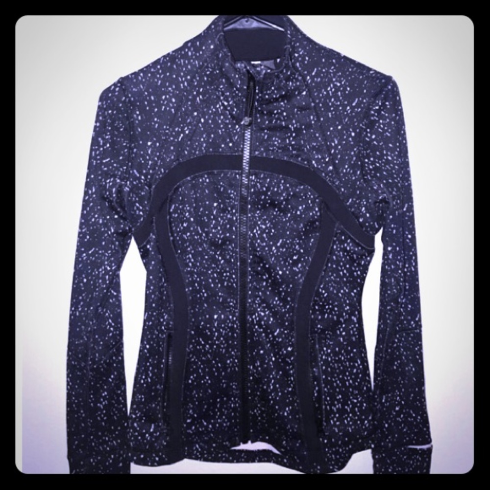 Lululemon Athletica black and white jacket. Size 6