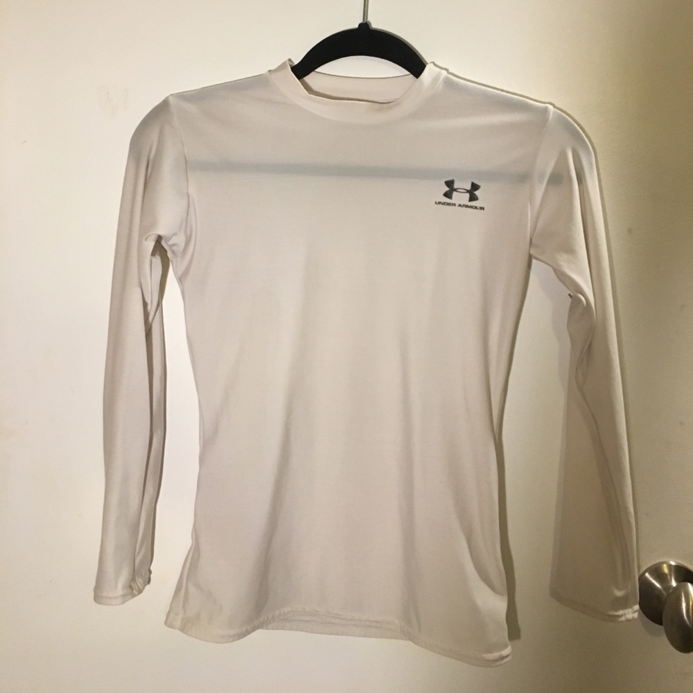 Youth large light under armor layer