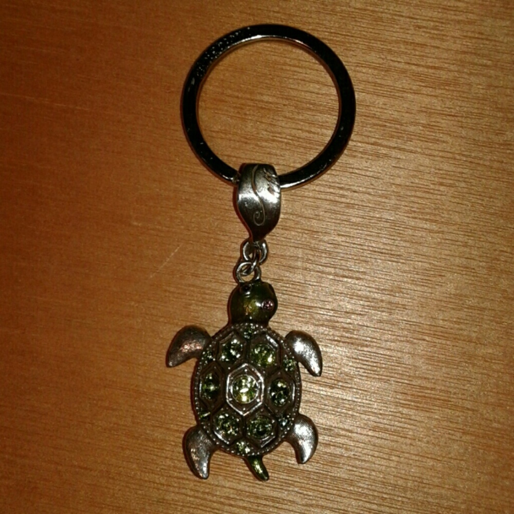 PRICE DROP ⤵⤵BRIGHTON KEYRING